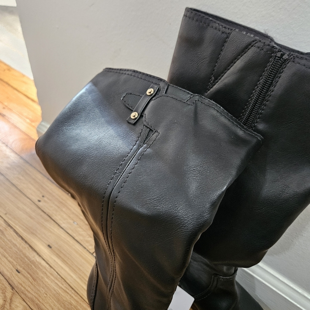 Dr. Scholl's Wide Calf Brilliance Boot - Picture 5 of 7